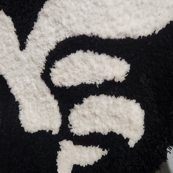 FTP BORIS Rug - Picture 3 of 5